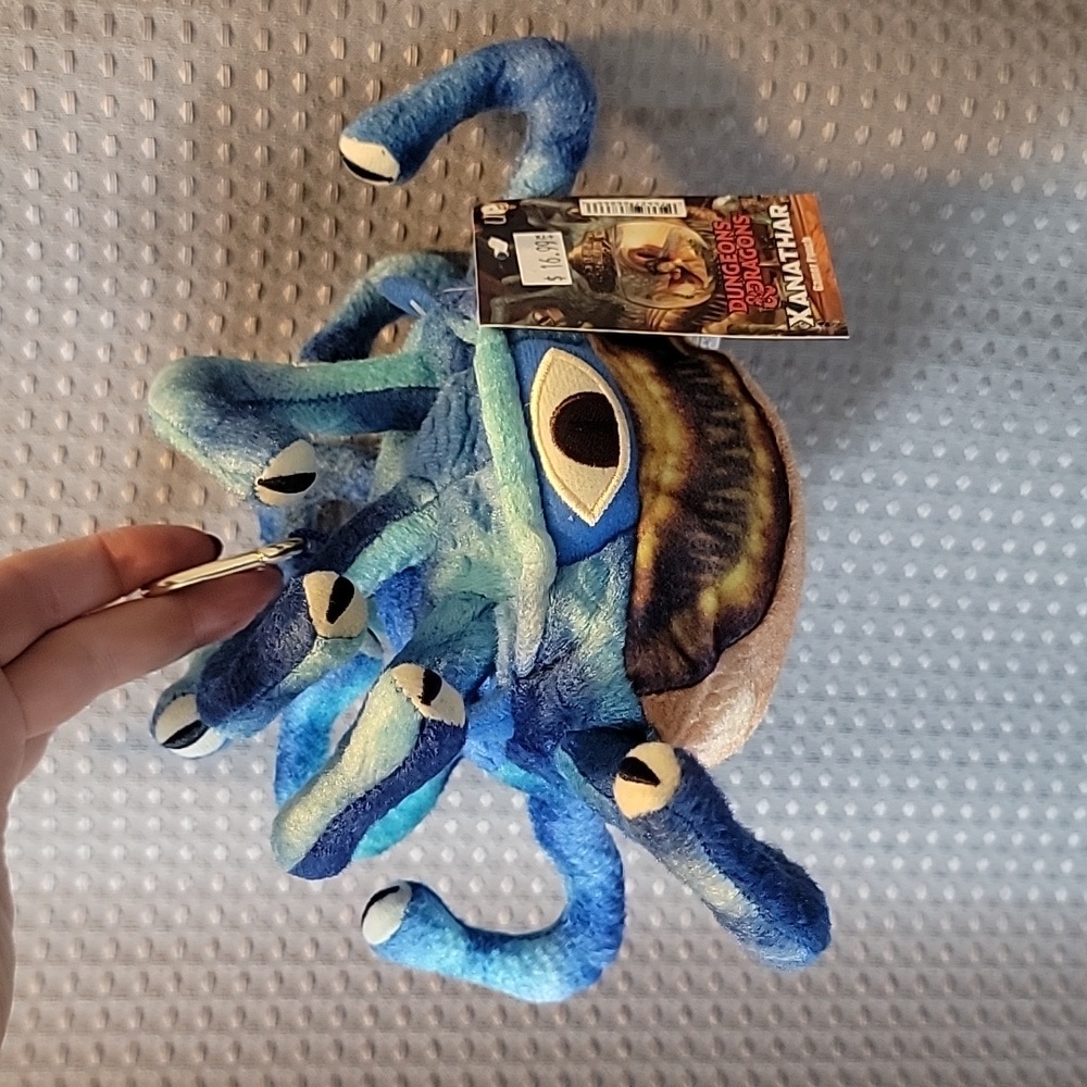 NWT Dungeons & Dragons The Xanathar Beholder Gamer Pouch